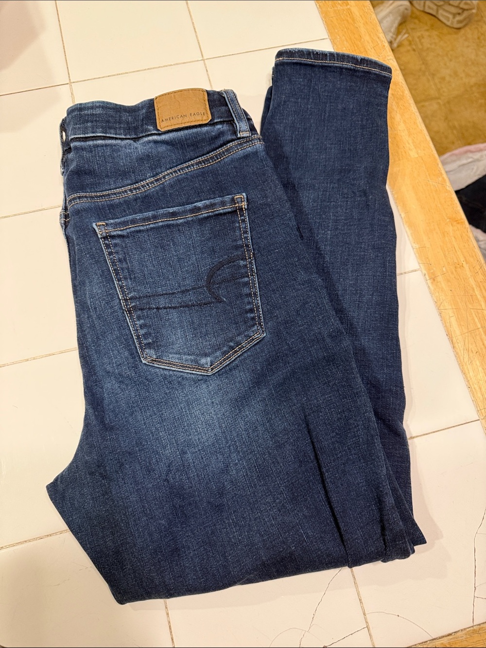 American Eagle Outfitters Slim Dark Indigo Womens Curvy High-Rise Jeans/jegging